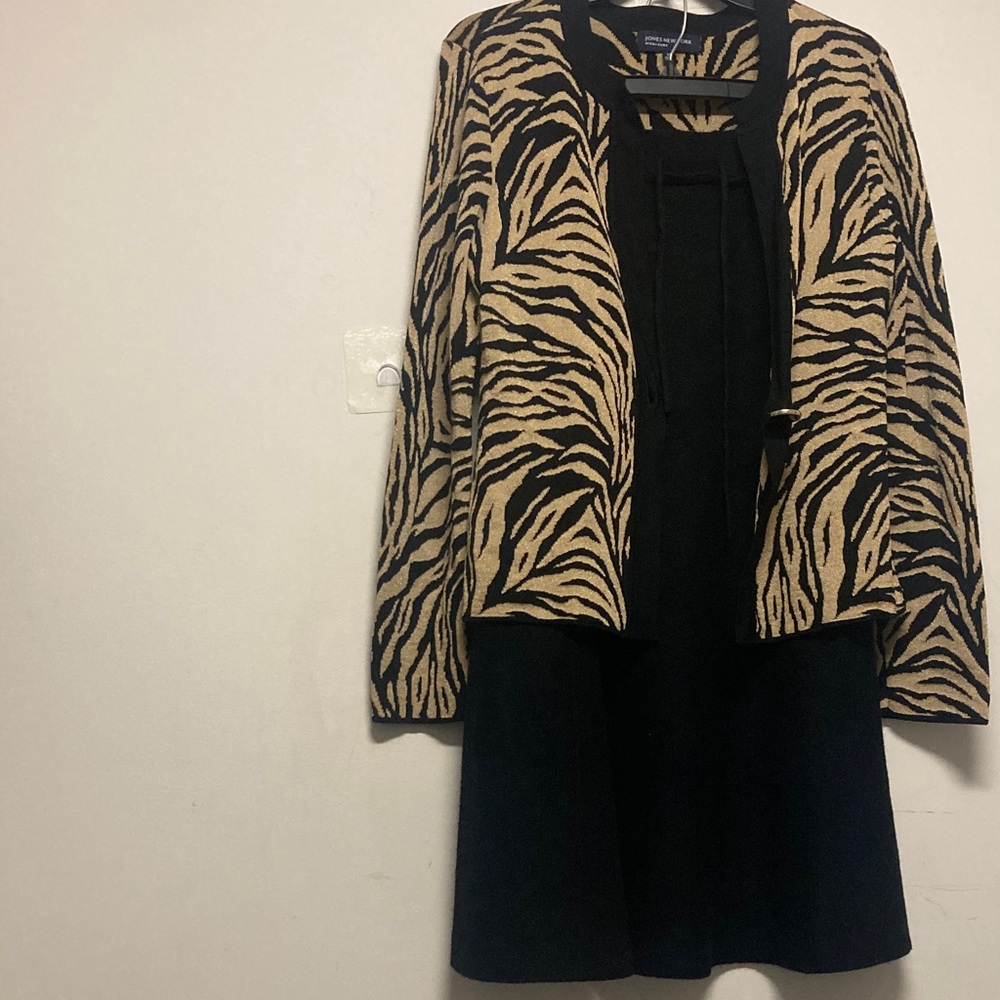 2 pieces JONES NEW YORK SIGNATURE/Animal Print Open Front Jacket